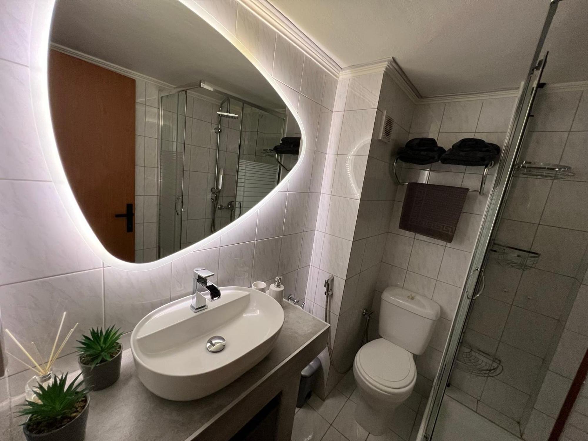 Supreme City Heart Apartment อเล็กซานโดรโพลิส ภายนอก รูปภาพ